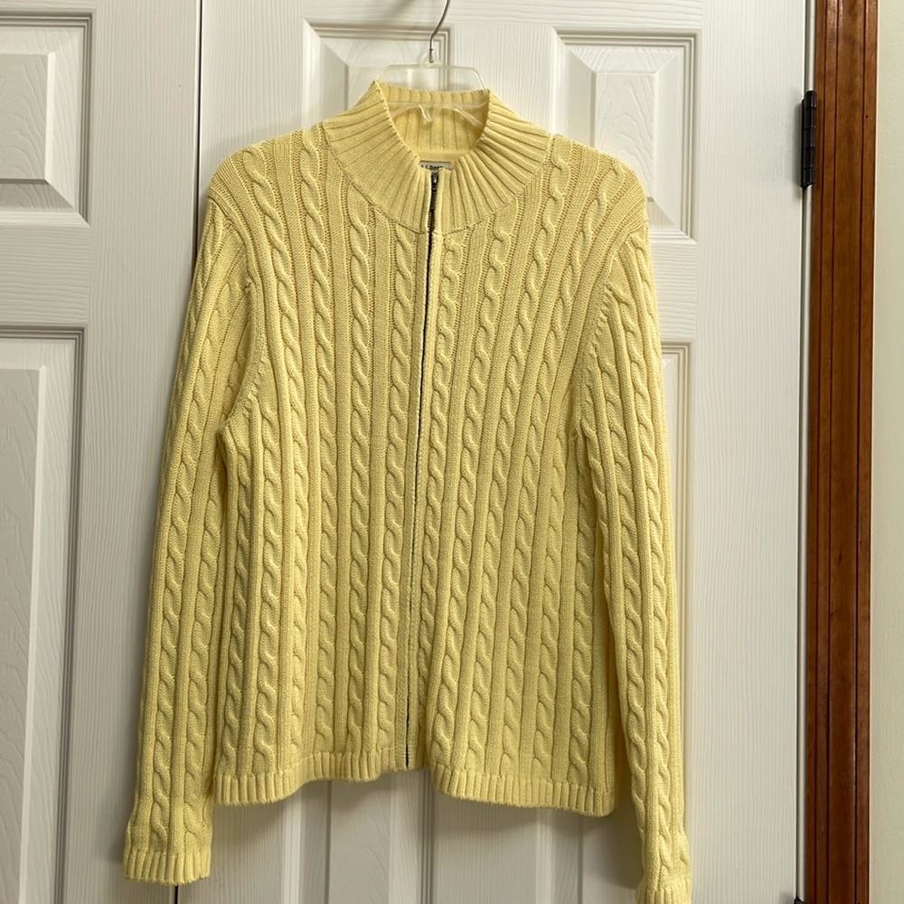 LL Bean ladies zip front cable knit cardigan, light  yellow, size Petite Large